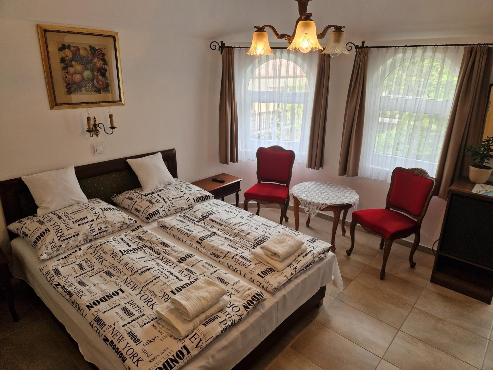 Andrea Villa Keszthely Room photo