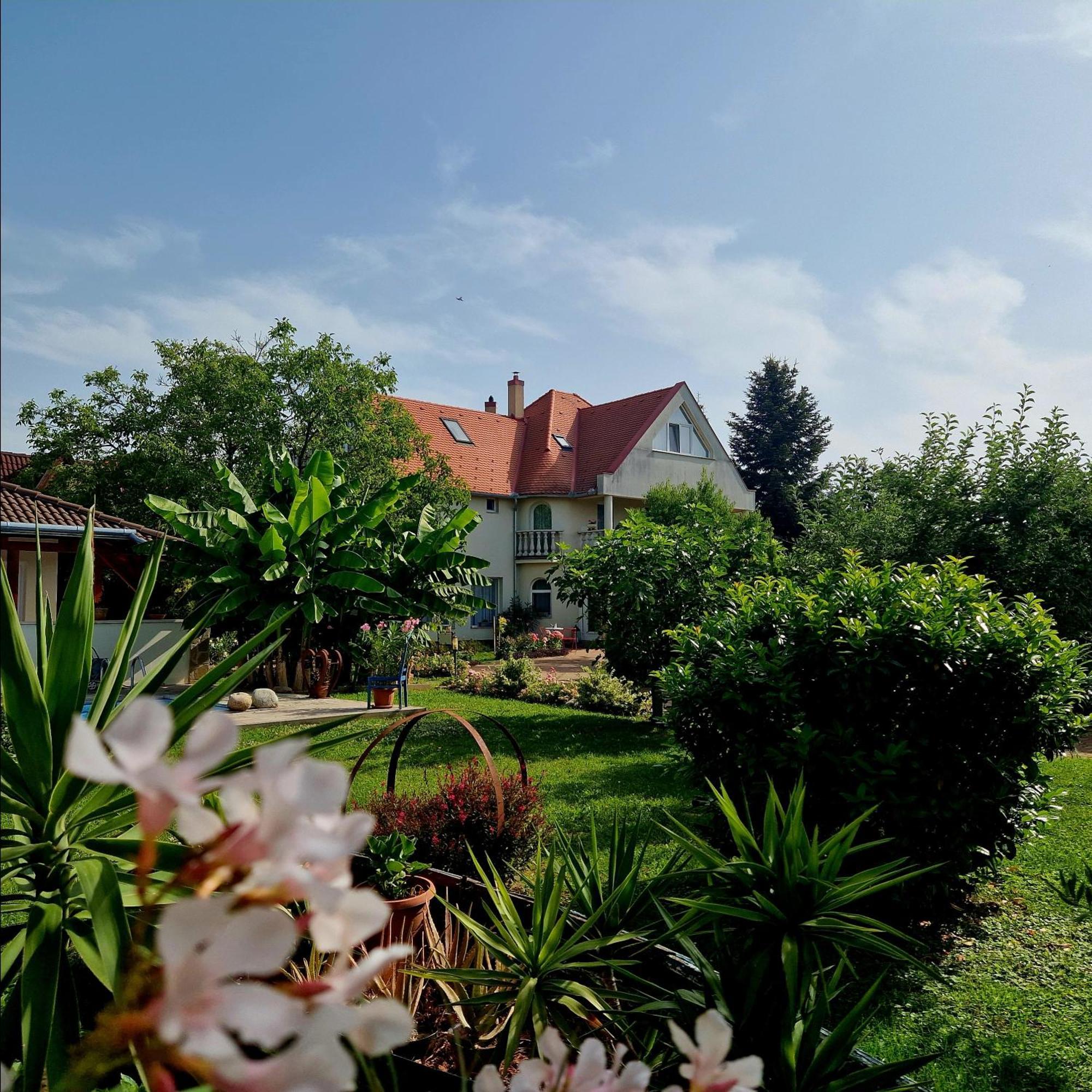Andrea Villa Keszthely Exterior photo